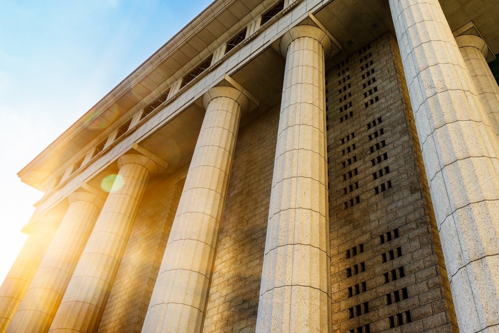 Courthouse columns